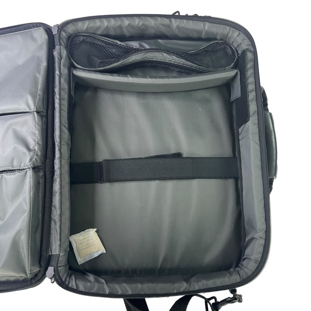 Targus Large Computer Brief Case with Shoulder Handle‎ - Picture 11 of 15